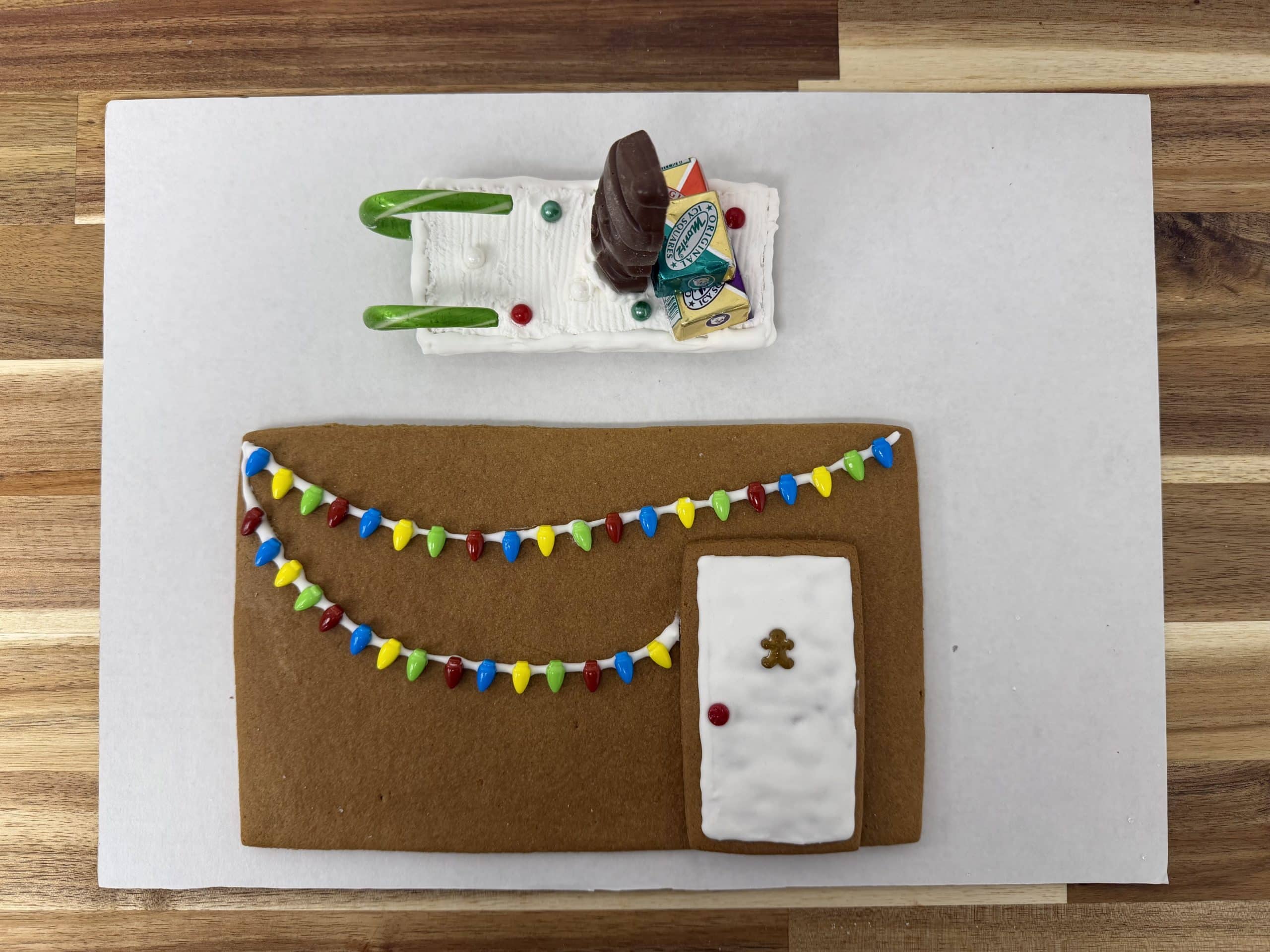Gingerbread Bakery - DIY Kit - Image 9