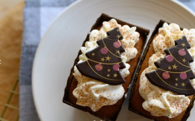 This kind of weather calls for a hot cup of tea and a treat. We suggest the Gingerbread Eggnog Loaf Cake: perfectly spiced and sized for one. Topped with a luscious eggnog cream and dark chocolate, it will inspire gratitude for the season!