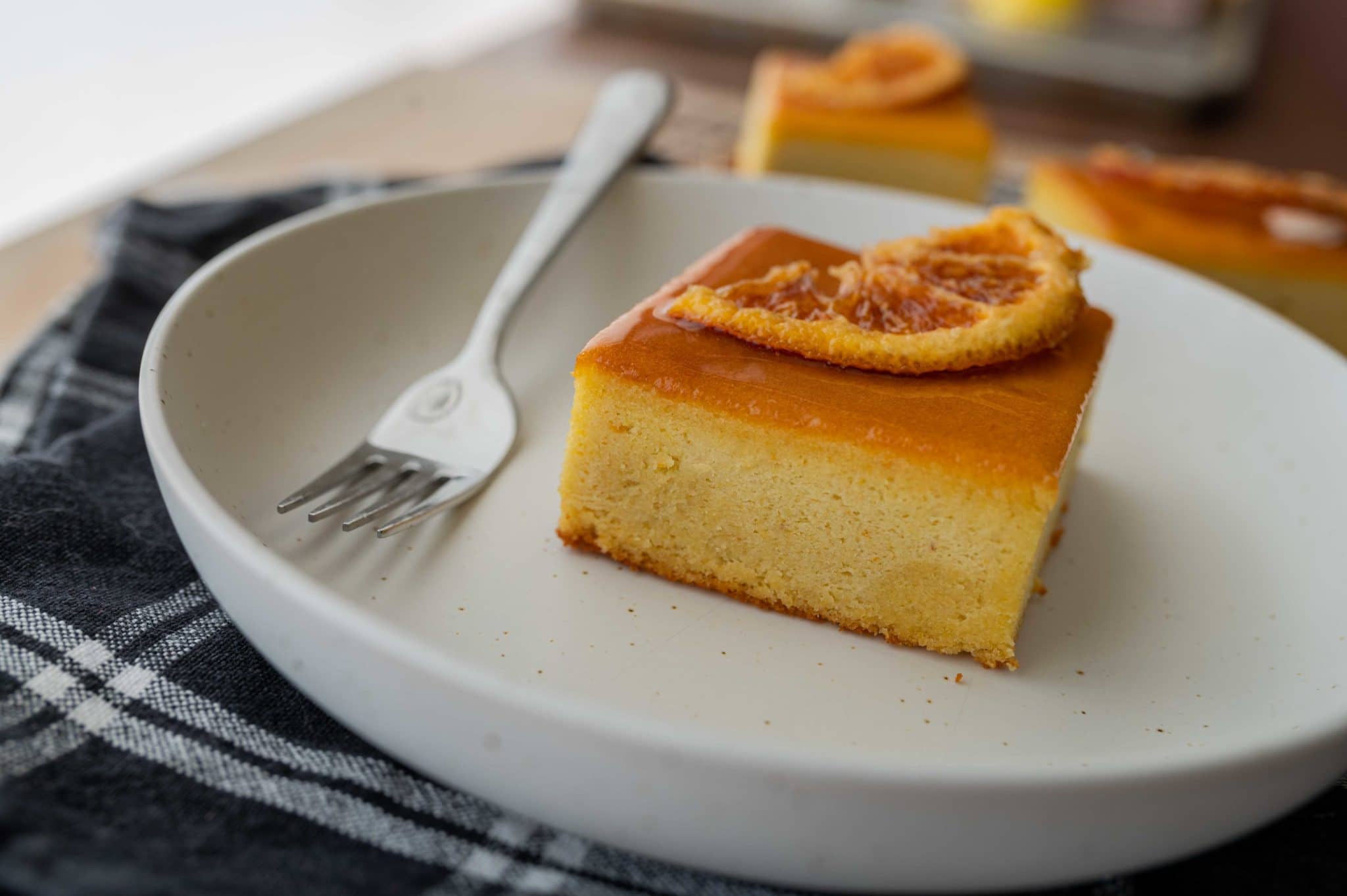 flourless-orange-cake-bon-ton-bakery