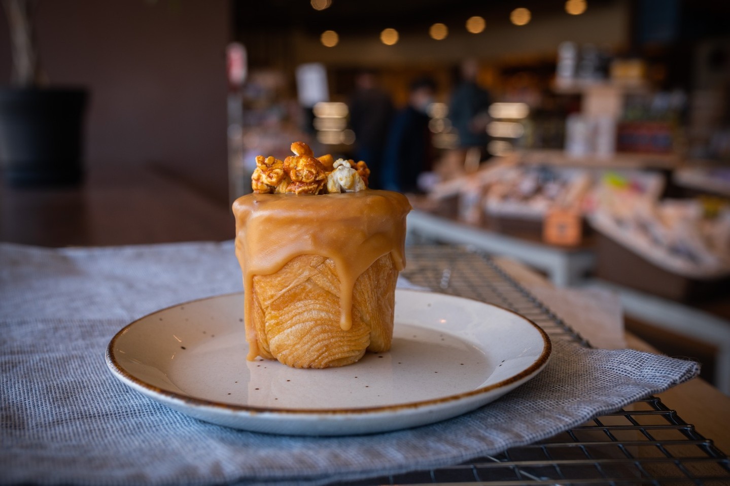 Have you tried our Caramel Popcorn Cruffin yet? Soft caramel covering a light, melt-in-your-mouth pastry, and topped with caramel popcorn. ⁠
⁠
Only available until May 28.