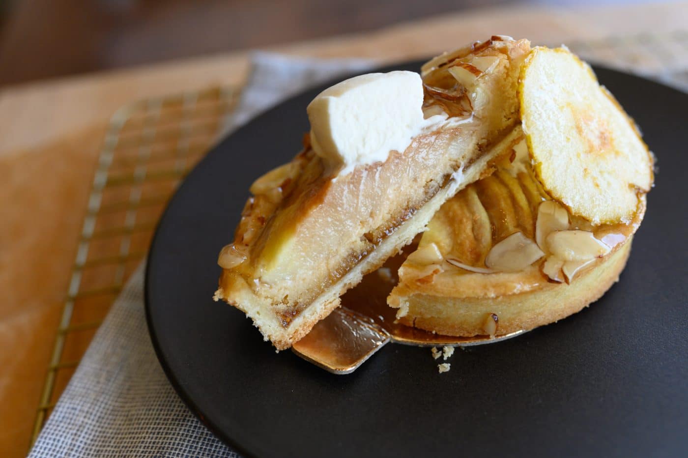 Pear & Fig Brown Butter Tart - Image 5