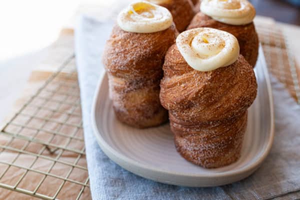 Cinnamon Cream Cheese Cruffin